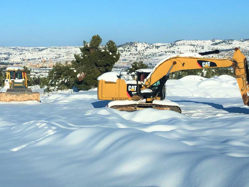 magallon-excavaciones-transportes-nieve03